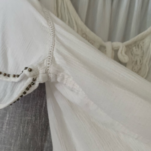 AE Top - Picture 6 of 7